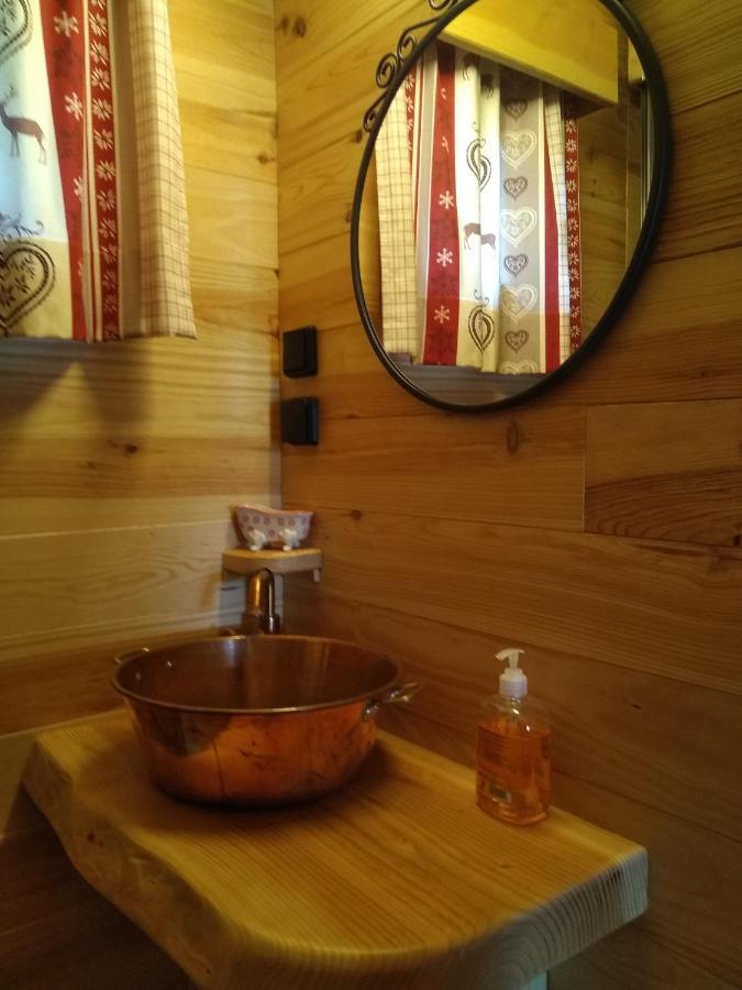 Au Paradou Du Bucheron Adults Only Lessive ภายนอก รูปภาพ